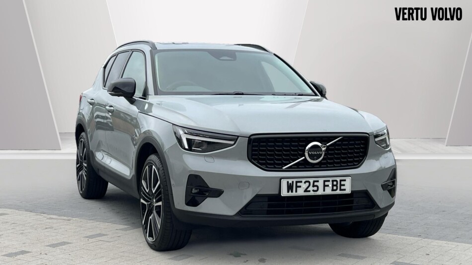 Volvo XC40 2.0 B3P Ultra Dark 5dr Auto Petrol Estate